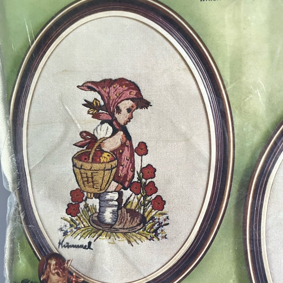 VTG 1975 Paragon Peasant Children Girl Needlecraft Hummel Stitchery Kit #0232 - Picture 4 of 10